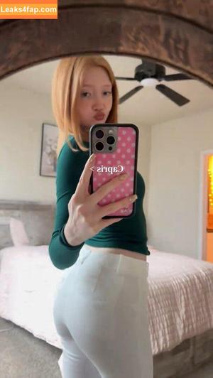 Makenna Kelly photo #0596