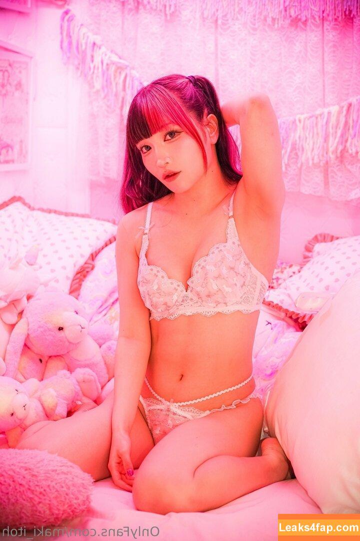 Maki Itoh / maki_itoh / makifuckingitoh leaked photo photo #0917