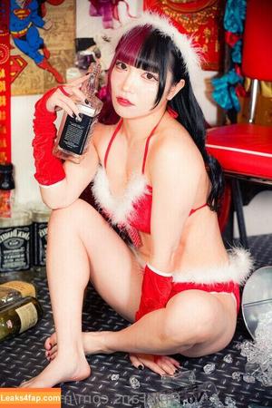 Maki Itoh photo #0068