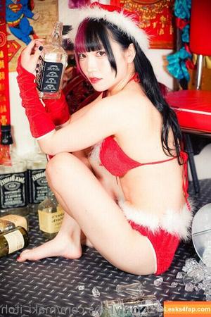 Maki Itoh photo #0073