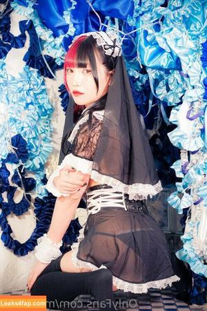 Maki Itoh photo #0096