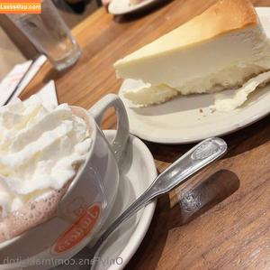 Maki Itoh photo #0170