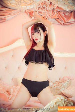 Maki Itoh photo #0172