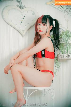 Maki Itoh photo #0274