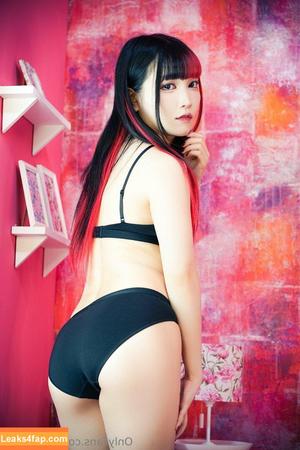Maki Itoh photo #0432