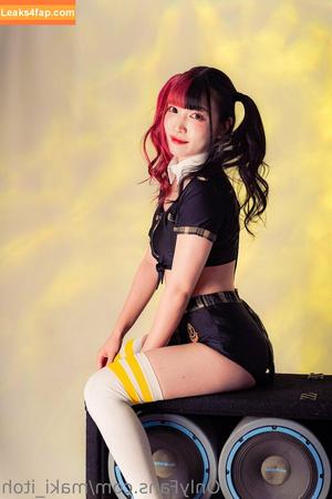 Maki Itoh photo #0584