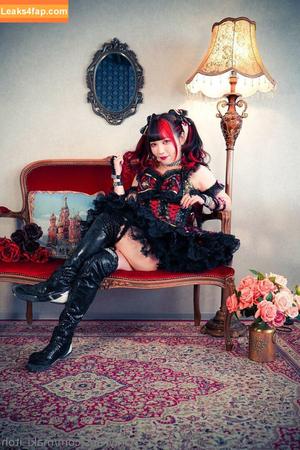 Maki Itoh photo #0597