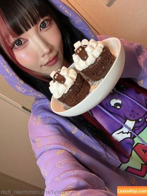 Maki Itoh photo #0650