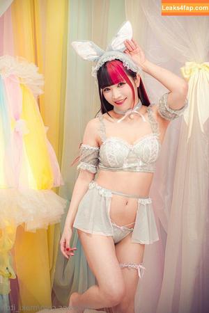 Maki Itoh photo #0731