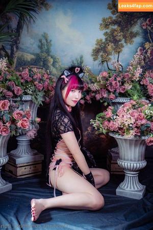 Maki Itoh photo #1048