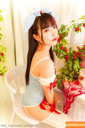 Maki Itoh photo #1346