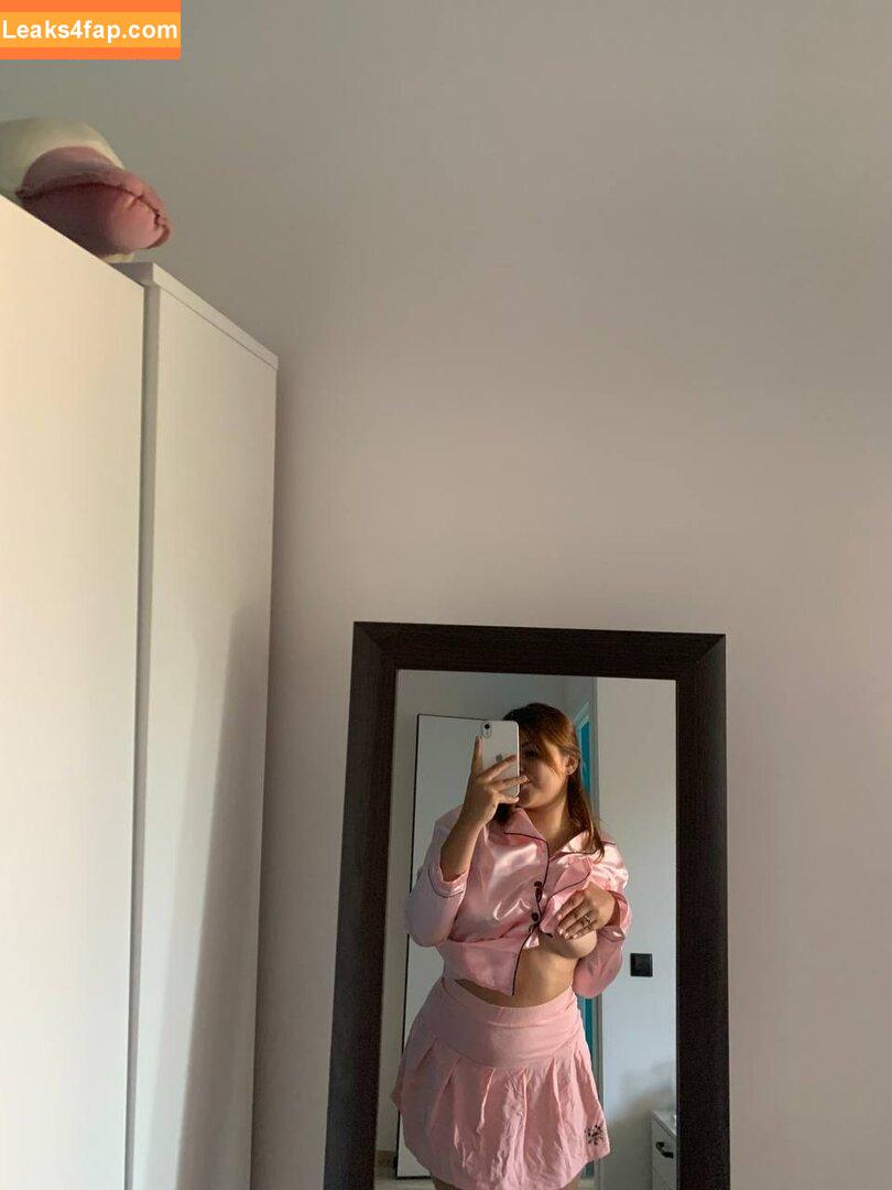 makroschkaa / https: leaked photo photo #0018