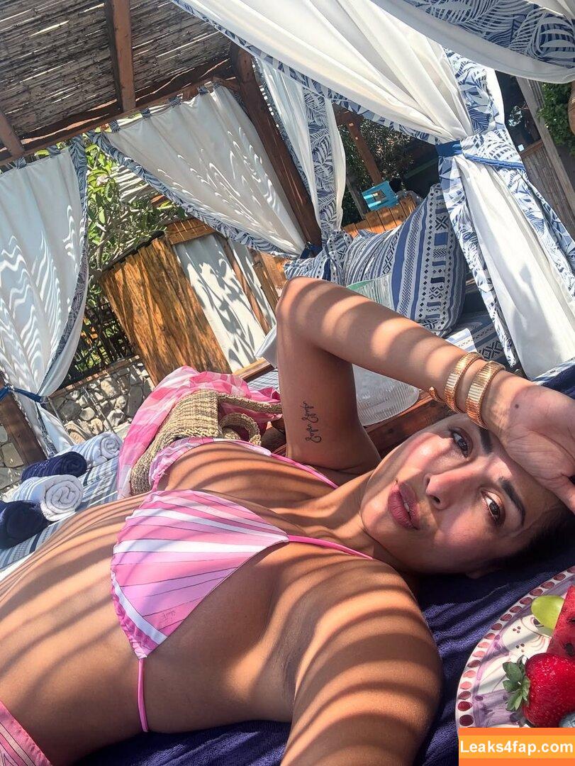 Malaika Arora / malaikaaroraofficial leaked photo photo #0089