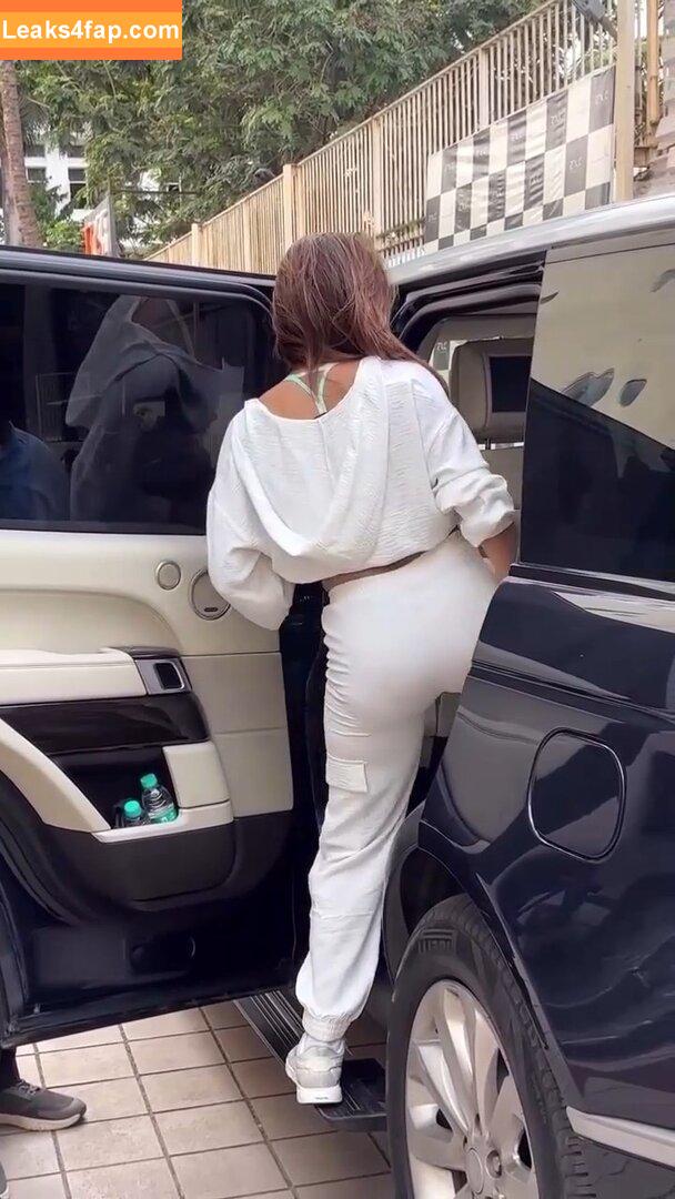 Malaika Arora / malaikaaroraofficial leaked photo photo #0102