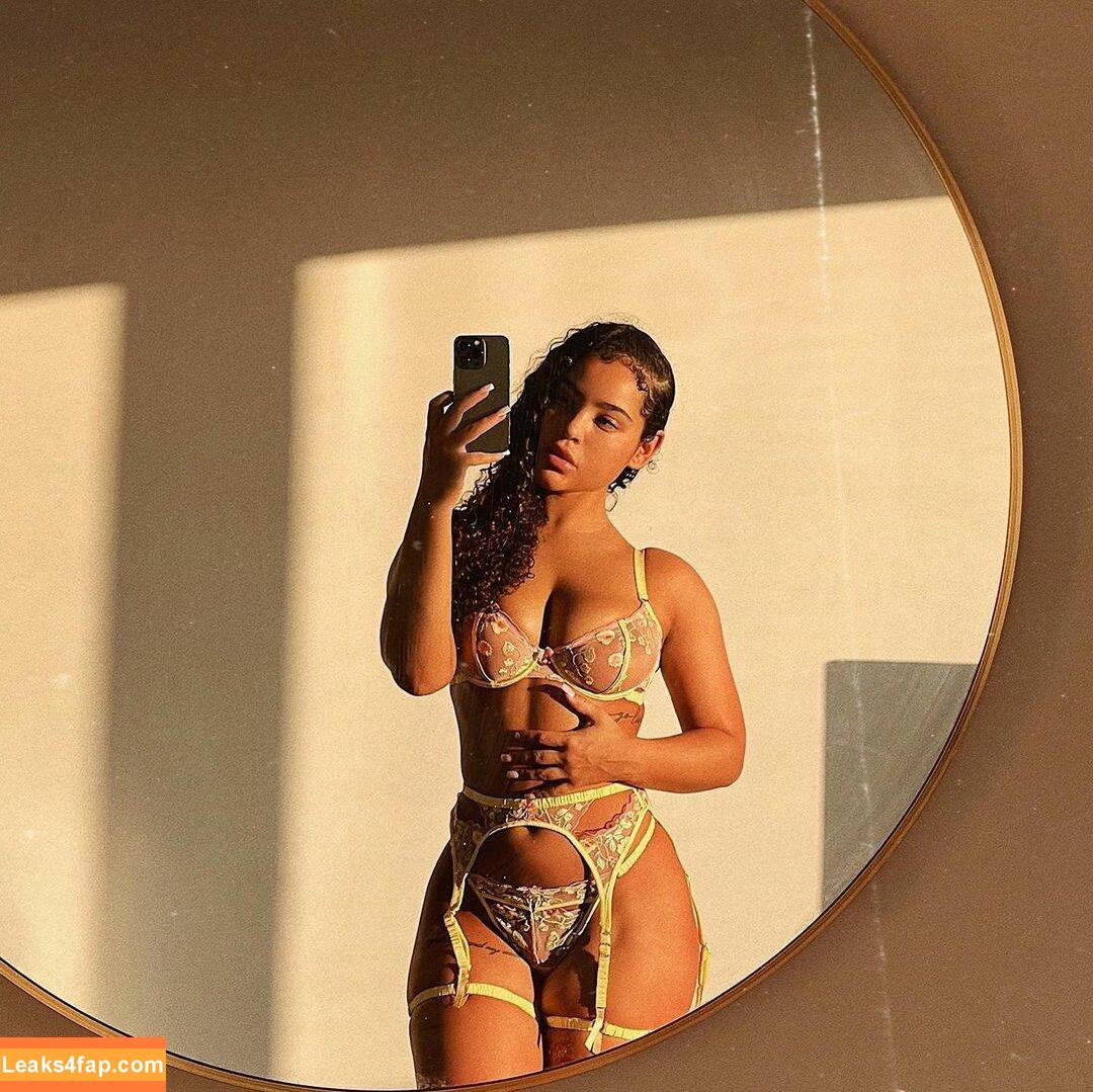 Malaika Terry / malaikaterry / malaikaterryy leaked photo photo #0099