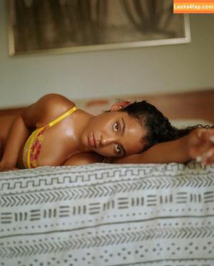 Malaika Terry photo #0030