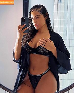 Malaika Terry photo #0091