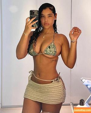 Malaika Terry photo #0135