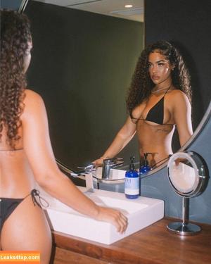 Malaika Terry photo #0154