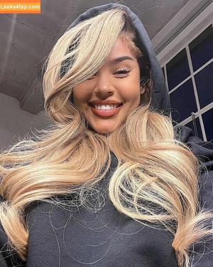 Malaika Terry photo #0173