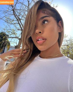 Malaika Terry photo #0177