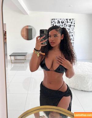 Malaika Terry photo #0196