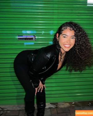 Malaika Terry photo #0307