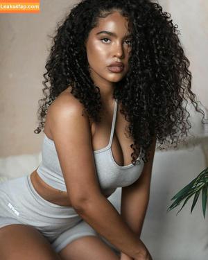 Malaika Terry photo #0326