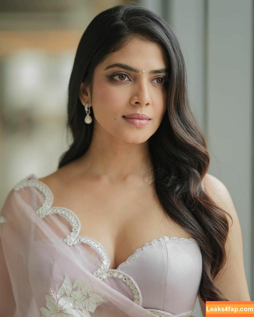 Malavika Mohanan / malavikamohanan_ leaked photo photo #0016