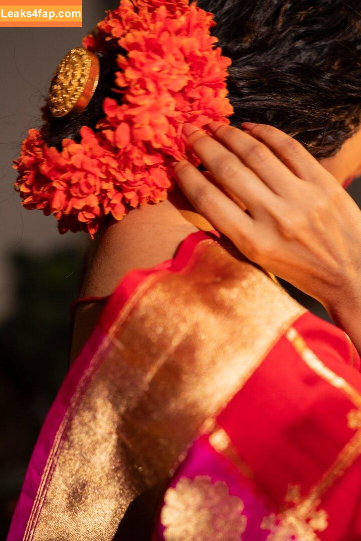 Malavika Mohanan / malavikamohanan_ leaked photo photo #0068