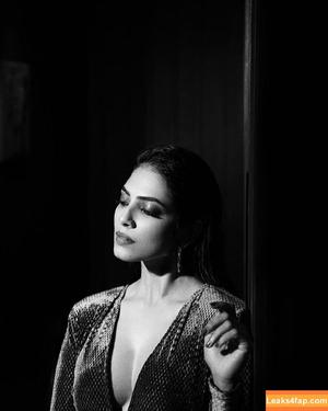 Malavika Mohanan photo #0058