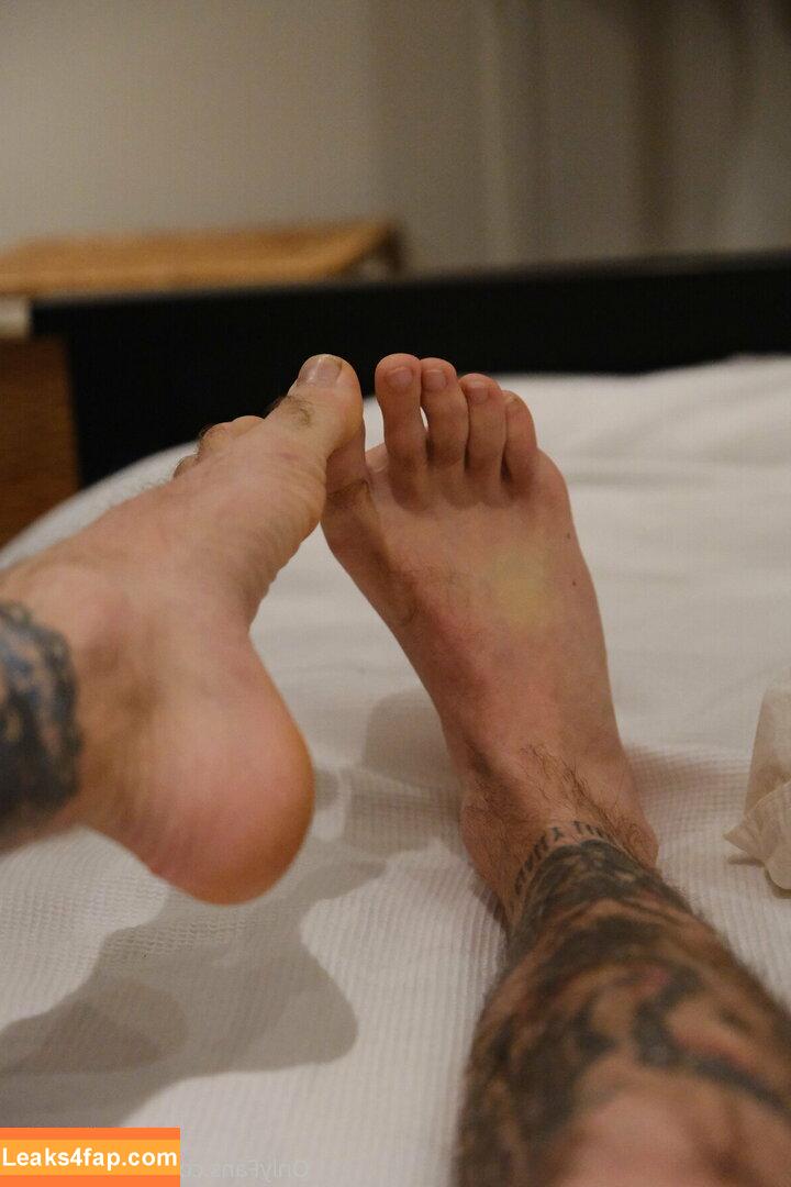 male_feet_uk / feet_ology leaked photo photo #0039