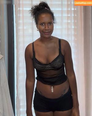 Malika Babel photo #0025