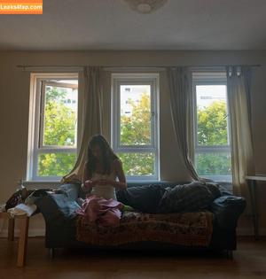 Malina Weissman photo #0359