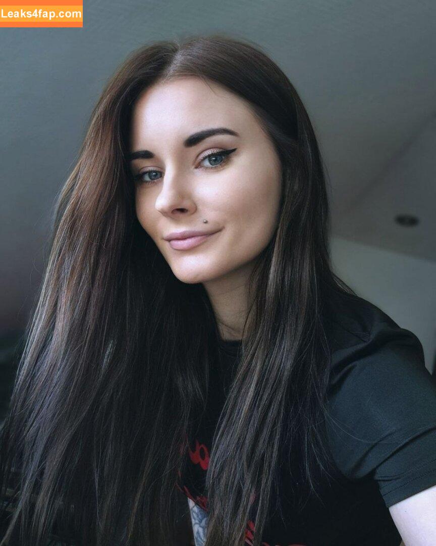 malinahottie /  leaked photo photo #0065