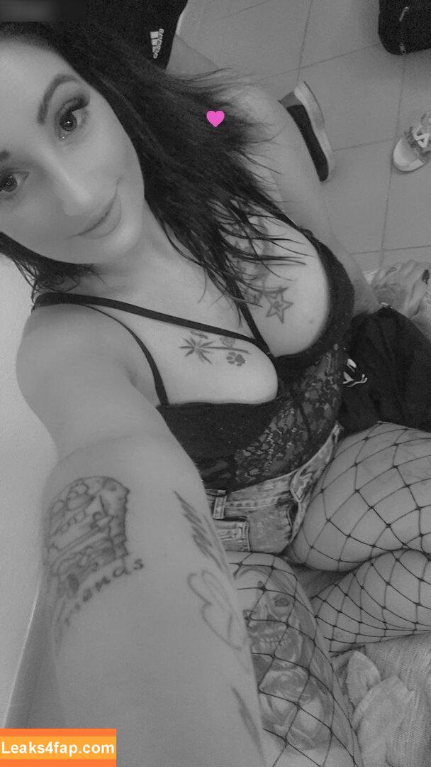 Mallejenny1997 / mallejenny1997._ / mallorcadevil1997 leaked photo photo #0003
