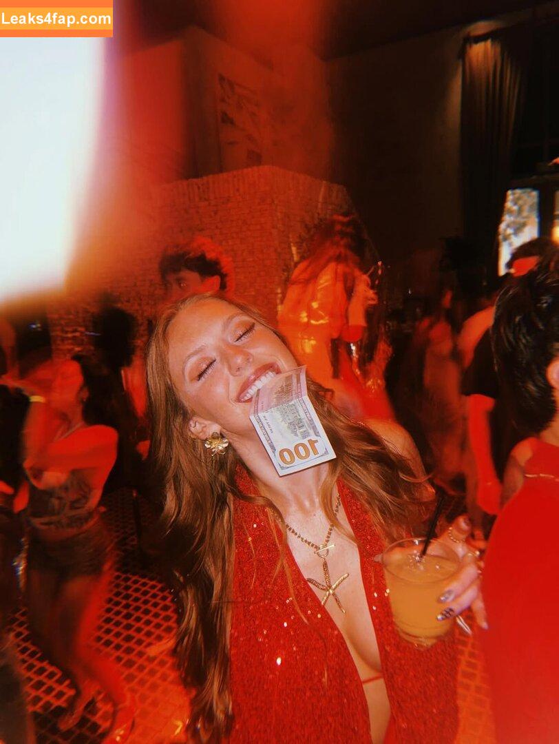 Malley Doherty / malley.doherty / malleydoherty leaked photo photo #0035