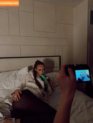 Malley Doherty photo #0043