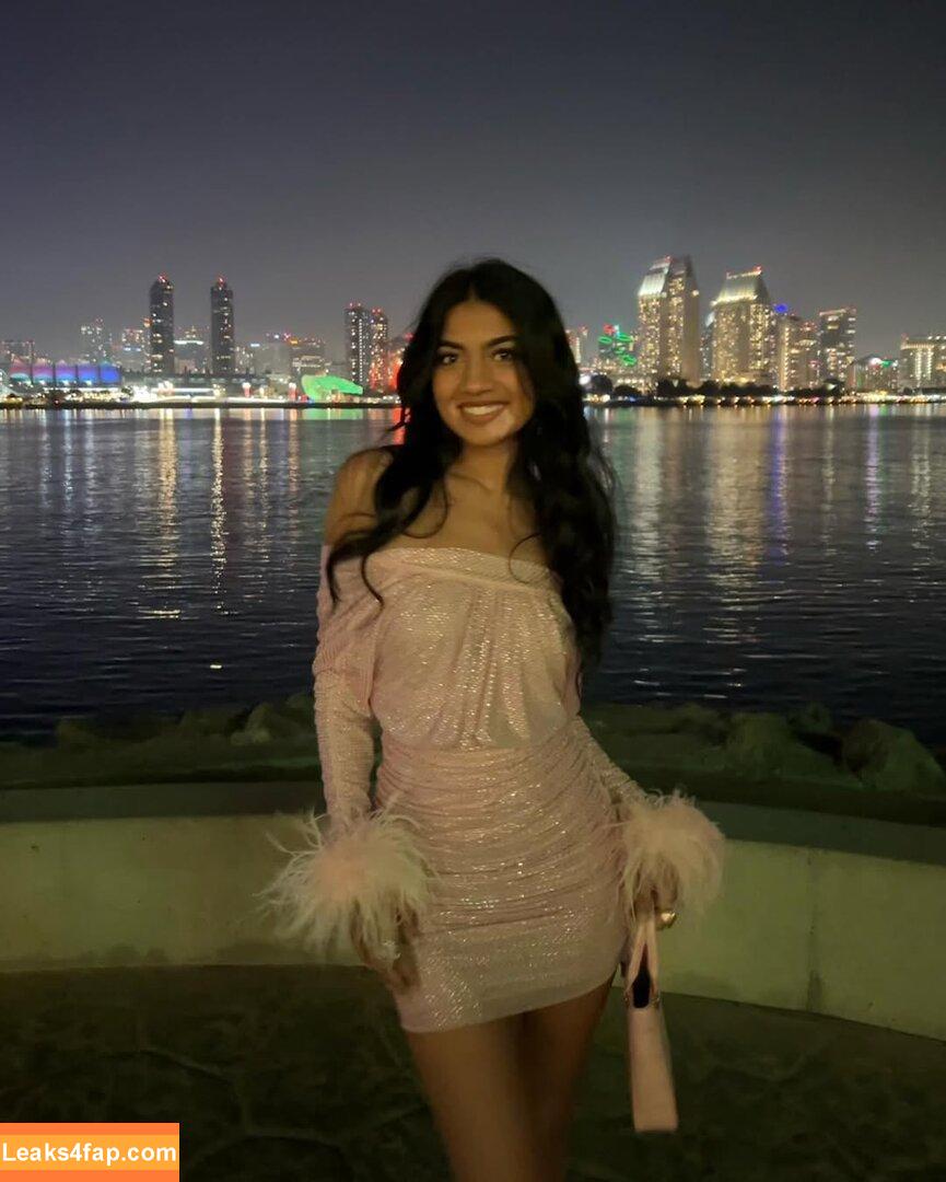 Mallika Sabnani / mallikasab leaked photo photo #0010