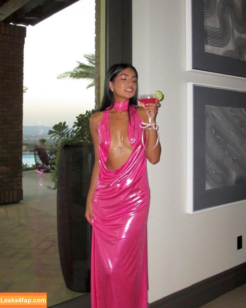 Mallika Sabnani / mallikasab leaked photo photo #0016