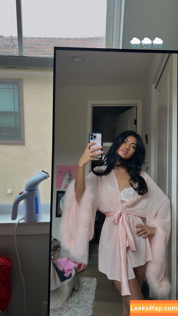 Mallika Sabnani / mallikasab leaked photo photo #0028