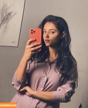 Mallika Singh photo #0001
