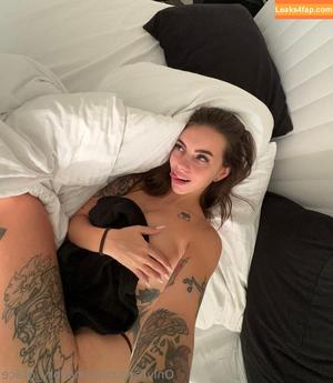 mallory.grace photo #0122