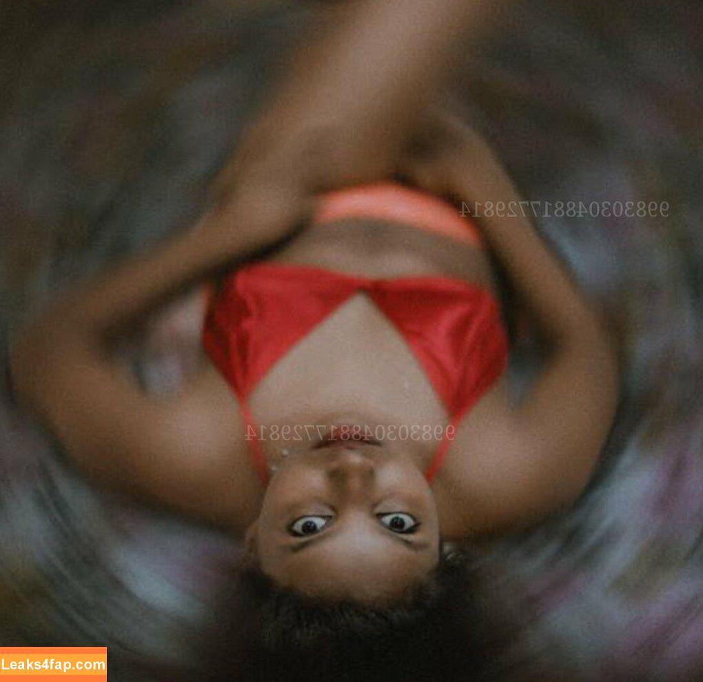 Mallu Girl Kochuxx / kochuthresia20 / kochuthresiatj8 / mallugirlteen19 leaked photo photo #0009