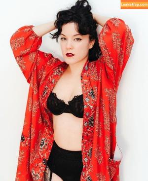 Mama Casquet photo #0006