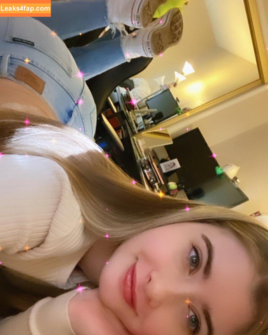 Mamfie /  leaked photo photo #0002