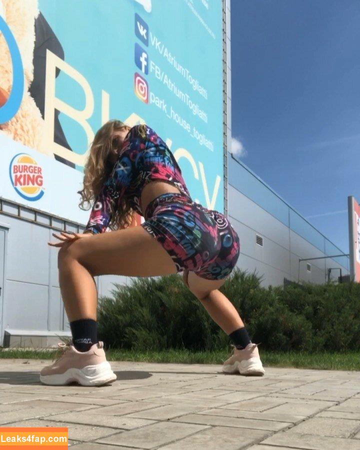 mami_twerk / golinenko69 / https: leaked photo photo #0006