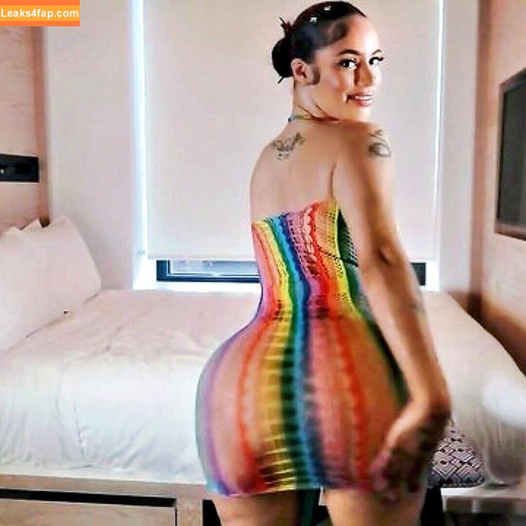 Mamigiany /  leaked photo photo #0009