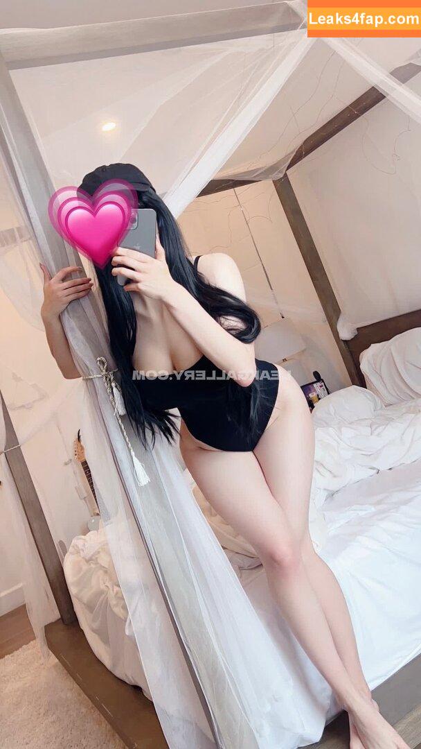 manamimoo / moomanami leaked photo photo #0018