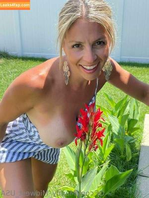 Mandy Midwest photo #0023